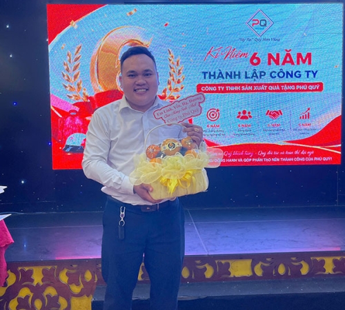 CHÚC MỪNG KỶ NIỆM 6 NĂM THÀNH LẬP CÔNG TY QUÀ TẶNG PHÚ QUÝ