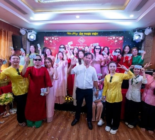 YEAR END PARTY PHÚ QUÝ - HÀNH TRÌNH NHÌN LẠI, TRI ÂN VÀ BỨT PHÁ