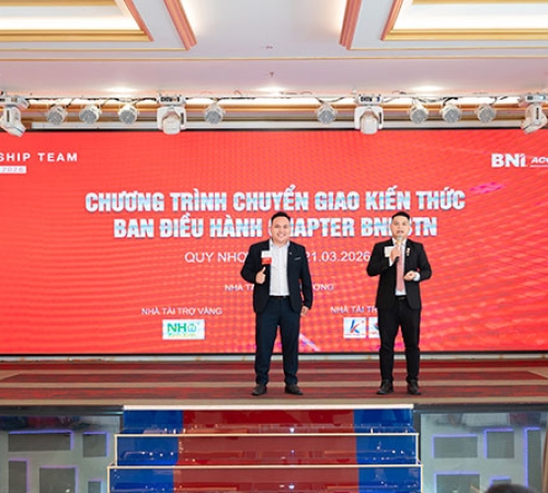 QUÀ TẶNG PHÚ QUÝ ĐỒNG HÀNH VỚI VAI TRÒ NHÀ TÀI TRỢ KIM CƯƠNG TẠI SỰ KIỆN BNI BTN