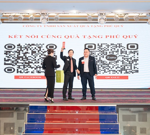 QUÀ TẶNG PHÚ QUÝ ĐỒNG HÀNH VỚI VAI TRÒ NHÀ TÀI TRỢ KIM CƯƠNG TẠI SỰ KIỆN BNI BTN