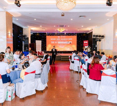 ĐỒNG HÀNH CÙNG KẾT NỐI - PHÚ QUÝ THAM GIA NGÀY HỘI KHÁCH MỜI BNI CRYSTAL