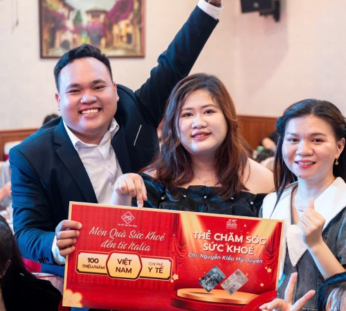 QUÀ TẶNG PHÚ QUÝ TỔNG KẾT QUÝ 1/2025: TỰ HÀO HÀNH TRÌNH – SẴN SÀNG BỨT PHÁ