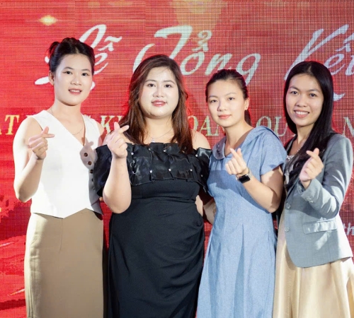 QUÀ TẶNG PHÚ QUÝ TỔNG KẾT QUÝ 1/2025: TỰ HÀO HÀNH TRÌNH – SẴN SÀNG BỨT PHÁ