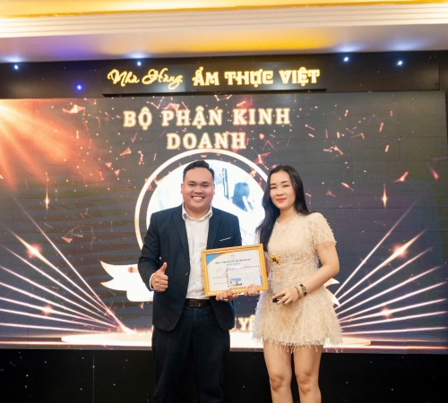 QUÀ TẶNG PHÚ QUÝ TỔNG KẾT QUÝ 1/2025: TỰ HÀO HÀNH TRÌNH – SẴN SÀNG BỨT PHÁ
