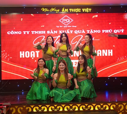 TỔNG KẾT QUÝ II/2025 – VINH DANH NHỮNG CHIẾN BINH XUẤT SẮC CỦA PHÚ QUÝ