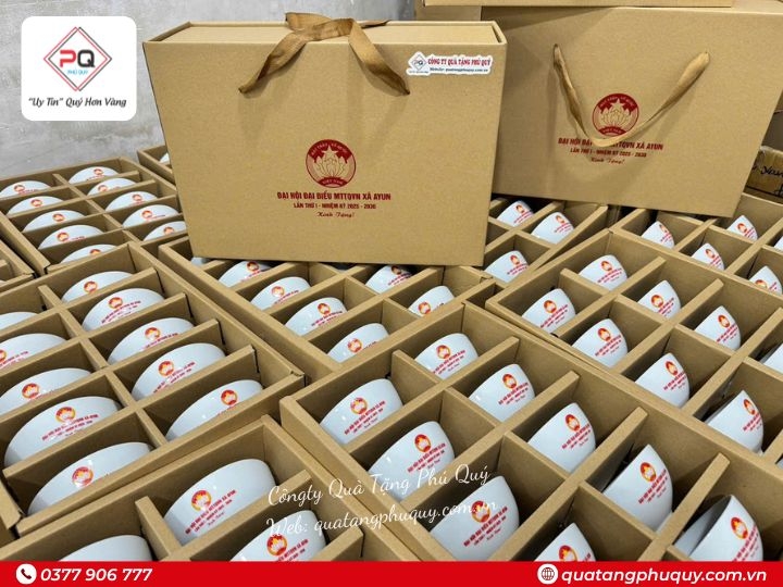 BỘ 10 CHÉN SỨ IN LOGO