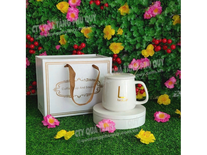 IN LOGO TRÊN LY SỨ – GIẢI PHÁP QUẢNG BÁ THƯƠNG HIỆU ĐẸP, HIỆU QUẢ VÀ TIẾT KIỆM