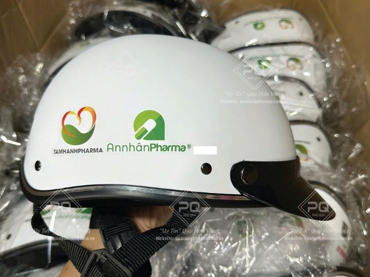 IN NÓN BẢO HIỂM TRUNG TÂM TIÊM CHỦNG