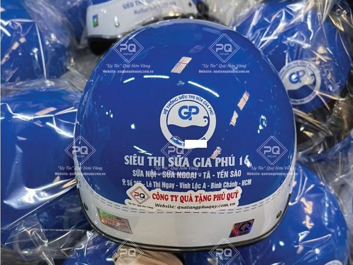 IN MŨ BẢO HIỂM CỬA HÀNG SỮA