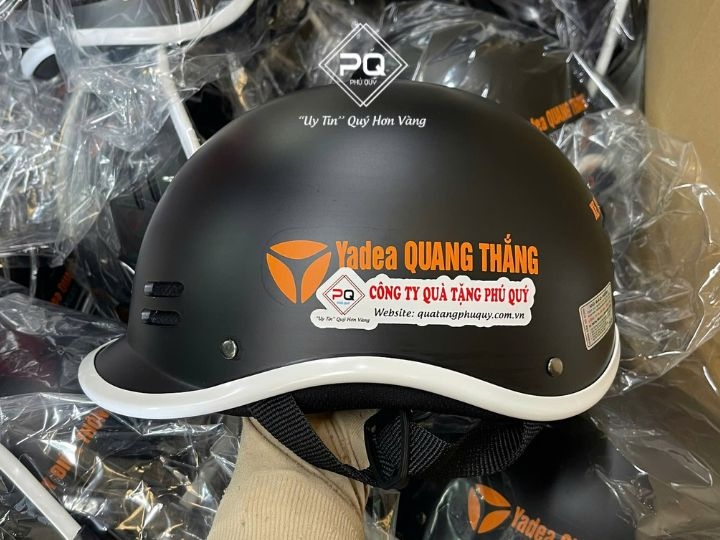 IN MŨ BẢO HIỂM YADEA