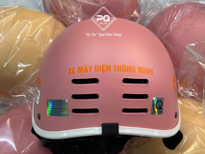 IN MŨ BẢO HIỂM YADEA