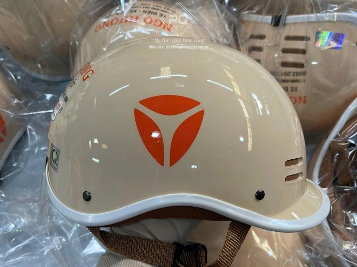 IN MŨ BẢO HIỂM YADEA