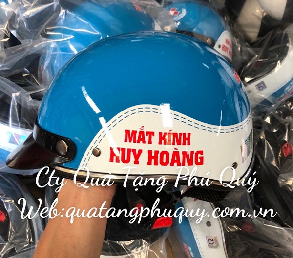 Nón bảo hiểm quảng cáo sản xuất bởi Phú Quý