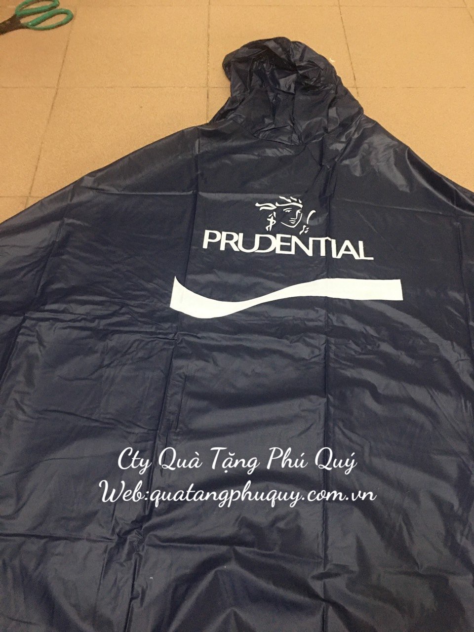 QUÀ TẶNG PHÚ QUÝ