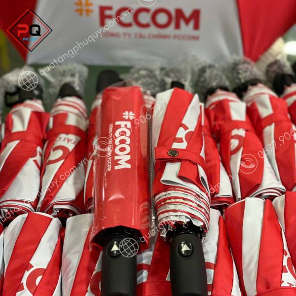 Làm ô dù in logo giá rẻ, hiệu quả truyền thông cao