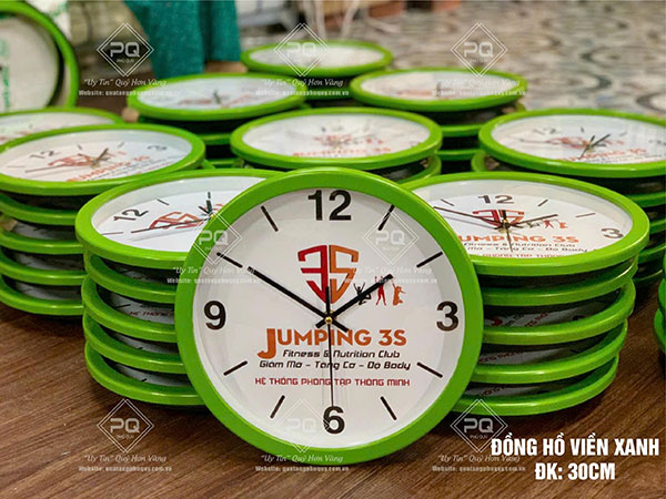 Đồng hồ treo tường in logo cho phòng tập Jumping 3s