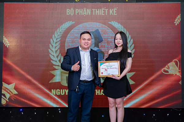 Nhân viên thiết kế