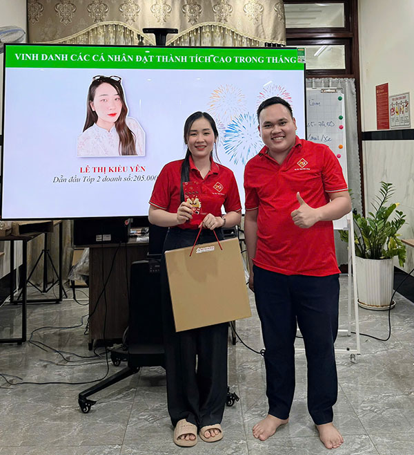 Top 2 doanh số