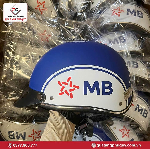 In mũ bảo hiểm ngân hàng MB theo yêu cầu In mũ bảo hiểm ngân hàng MB theo yêu cầu