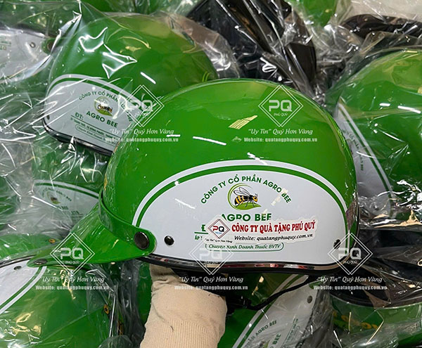 Mũ bảo hiểm quảng cáo chất lượng giúp bảo vệ an toàn cho người dùng