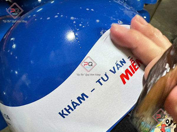 Quy trình sản xuất mũ bảo hiểm quảng cáo đạt chuẩn