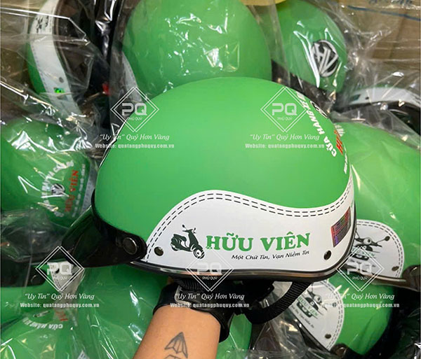 Nón bảo hiểm in logo đặt càng nhiều giá càng rẻ