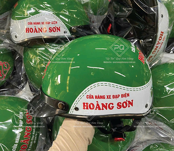 Mũ bảo hiểm nửa đầu thiết kế đơn giản, giá rẻ