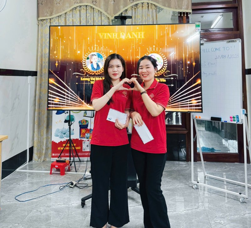 Phú Quý vinh danh nhân viên xuất sắc tháng 6
