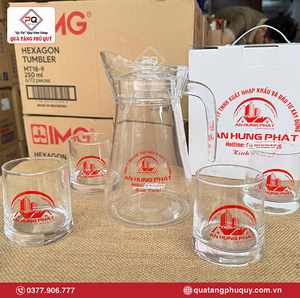 Bình ly thuỷ tinh in logo làm quà tặng doanh nghiệp Bình ly thuỷ tinh in logo làm quà tặng doanh nghiệp