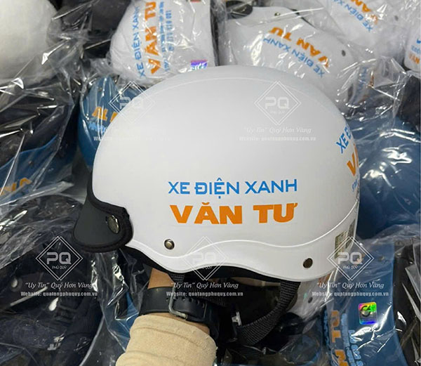 Nón bảo hiểm in logo làm từ chất liệu ABS cao cấp, đảm bảo độ bền