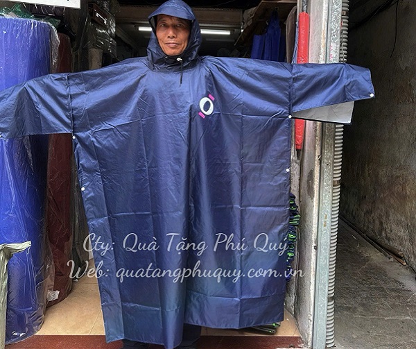 Nón bảo hiểm in logo uy tín tại Phú Quý